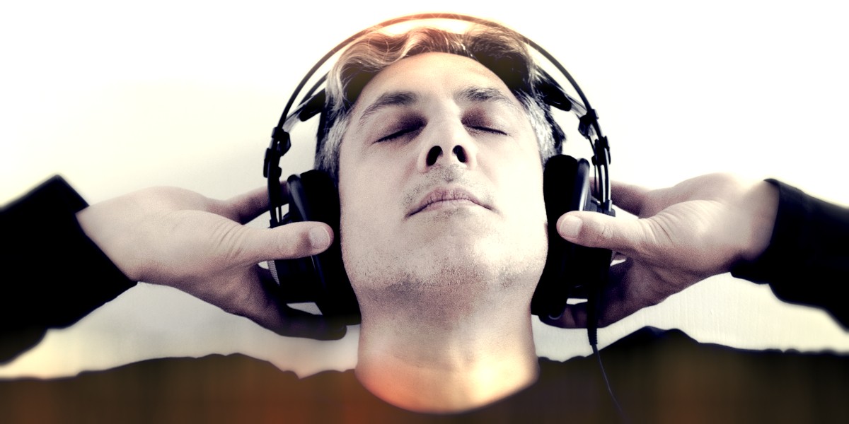AKJ Listening